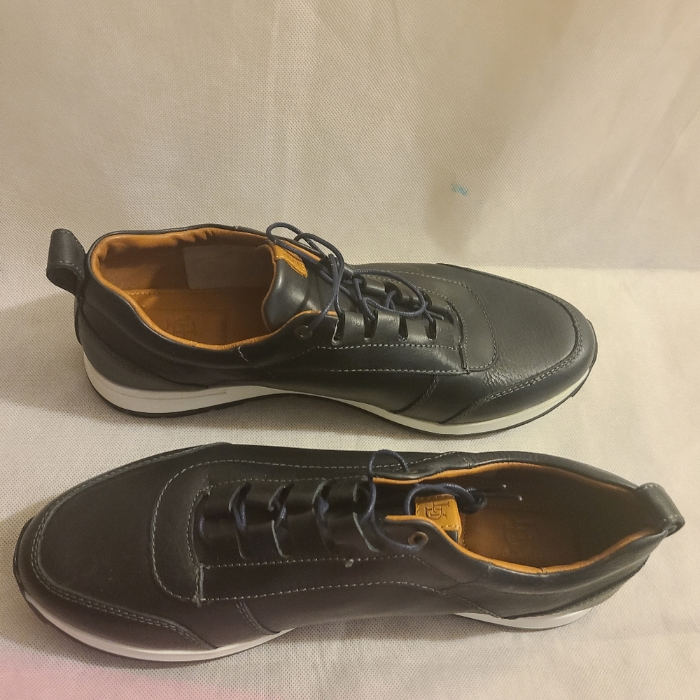 Luxe de Leon Men's Andre Navy Sneaker